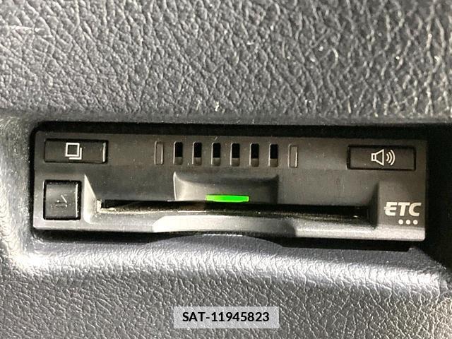 Toyota SIENTA 2020-08 7959770-5
