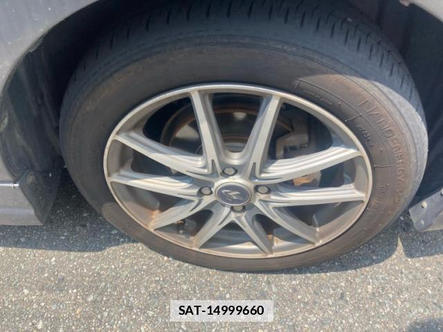 Toyota SIENTA 2009-11 7959826-12