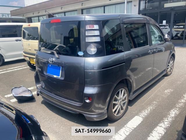 Toyota SIENTA 2009-11 7959826-2