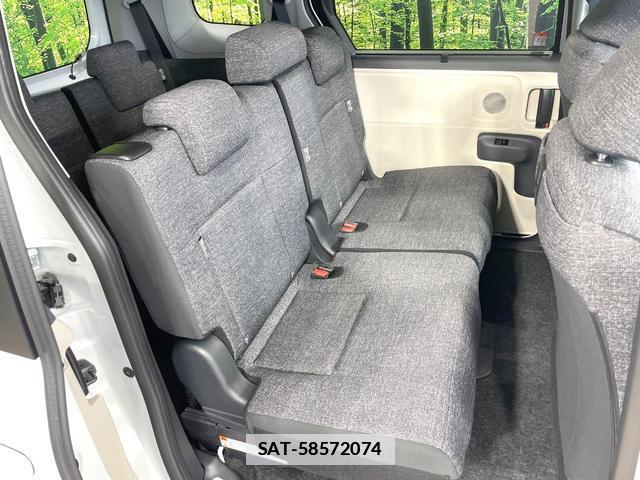 Toyota SIENTA 2026-04 7959925-8
