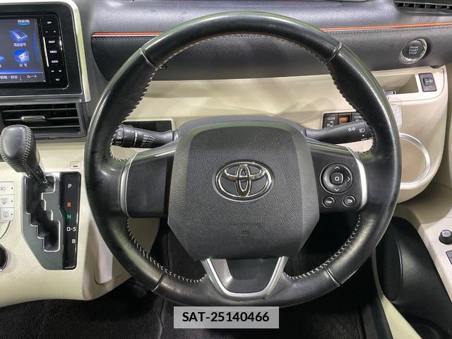 Toyota SIENTA 2018-06 7959956-11