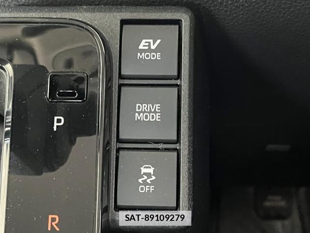 Toyota SIENTA 2025-03 7959978-18