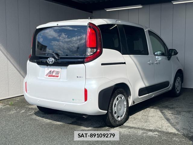 Toyota SIENTA 2025-03 7959978-2