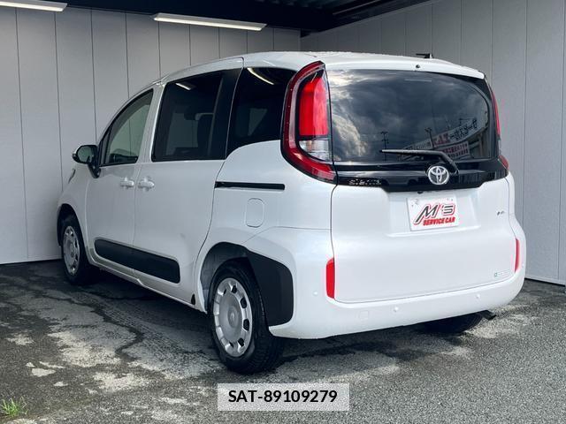 Toyota SIENTA 2025-03 7959978-3