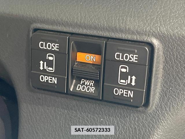 Toyota SIENTA 2017-11 7960113-4