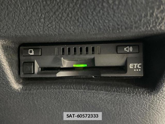 Toyota SIENTA 2017-11 7960113-6