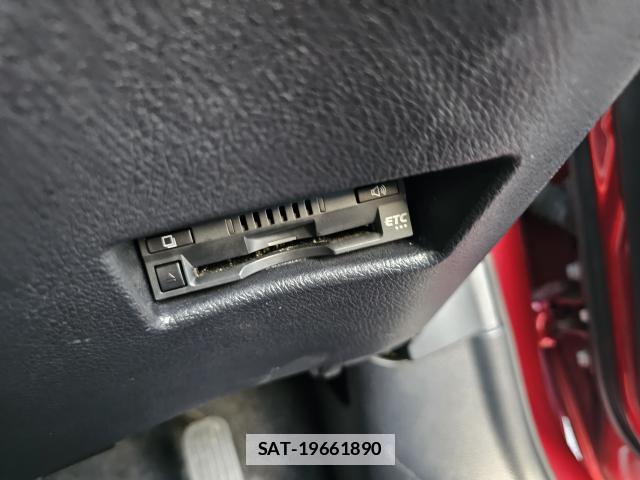 Toyota SIENTA 2019-06 7960619-9