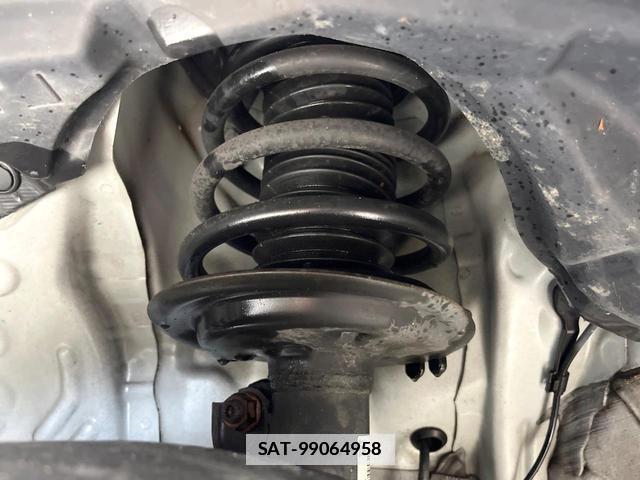 Toyota SIENTA 2018-04 7961035-18