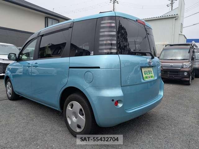 Toyota SIENTA 2004-04 7961509-13
