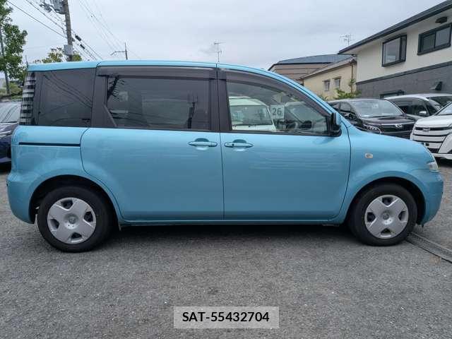 Toyota SIENTA 2004-04 7961509-16