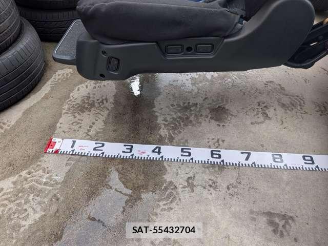 Toyota SIENTA 2004-04 7961509-6