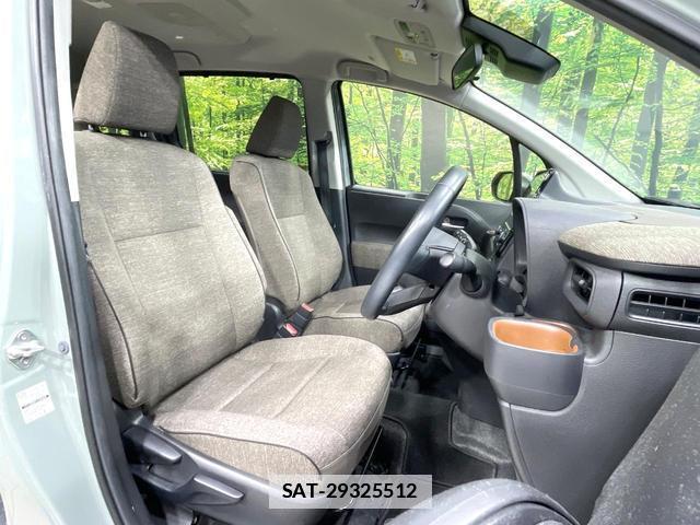 Toyota SIENTA 2022-11 7961603-7