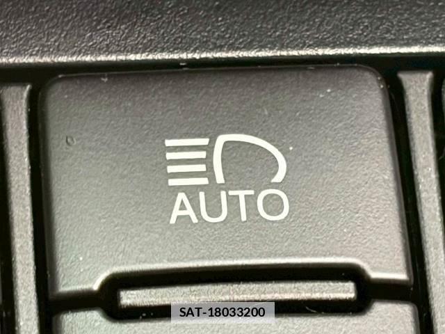Toyota SIENTA 2021-03 7962214-14