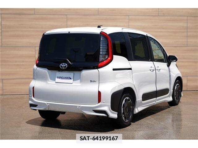 Toyota SIENTA 2026-01 7962760-1