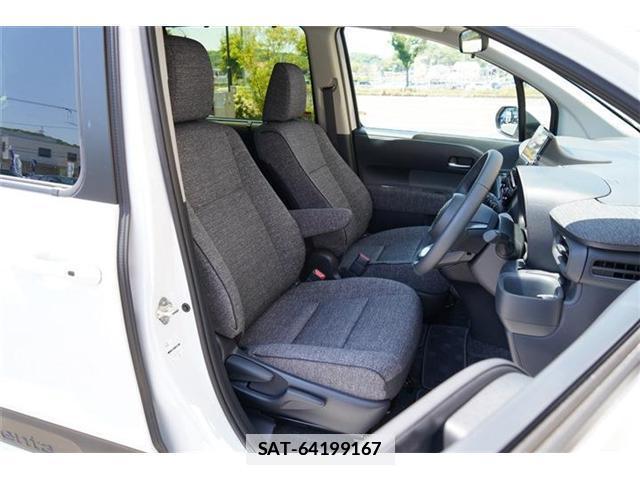 Toyota SIENTA 2026-01 7962760-11
