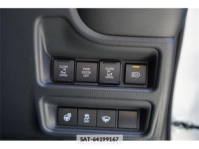 Toyota SIENTA 2026-01 7962760-18