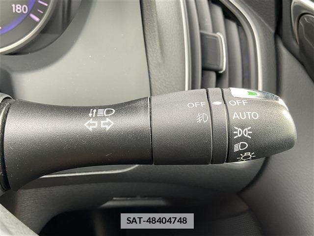 Nissan SKYLINE 2016-02 7960910-15
