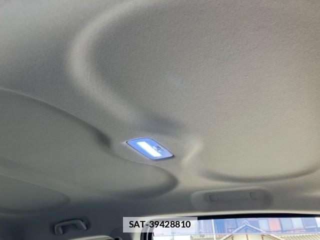 Toyota SPADE 2013-09 7961829-15