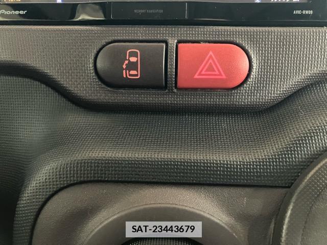 Toyota SPADE 2015-01 7962695-11