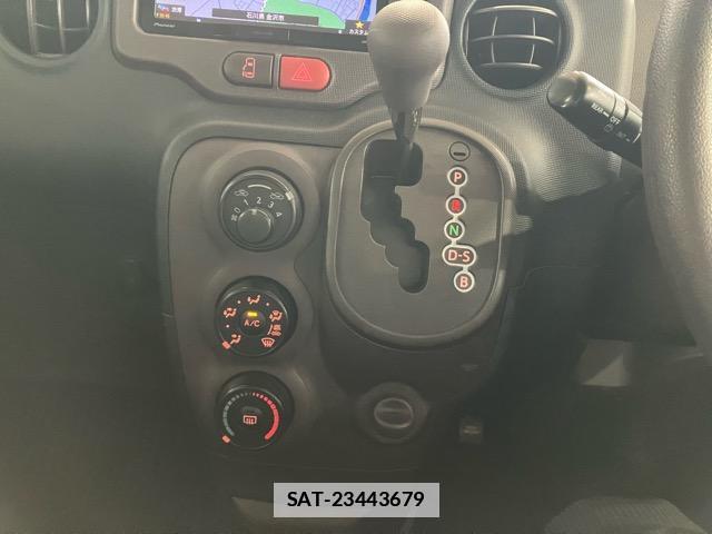 Toyota SPADE 2015-01 7962695-12