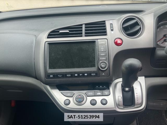 Honda STREAM 2010-03 7959665-16