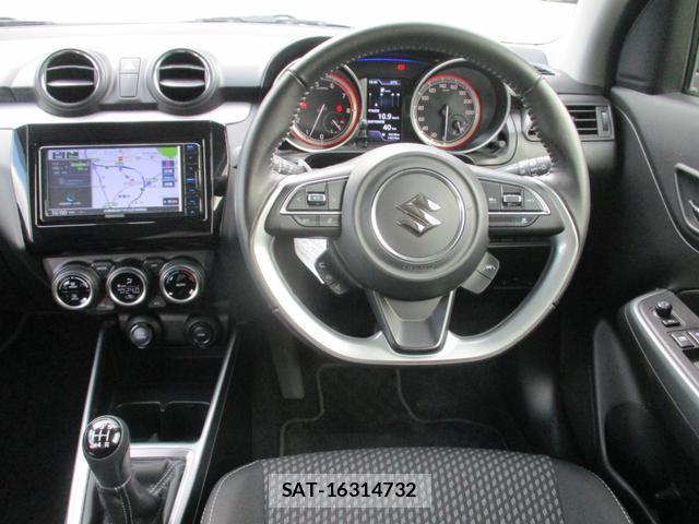 Suzuki SWIFT 2023-06 7962612-18