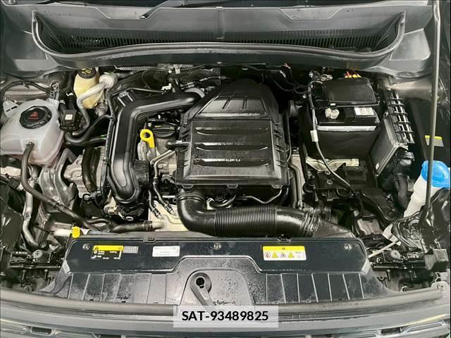 VolksWagen T-CROSS 2020-05 7963120-11