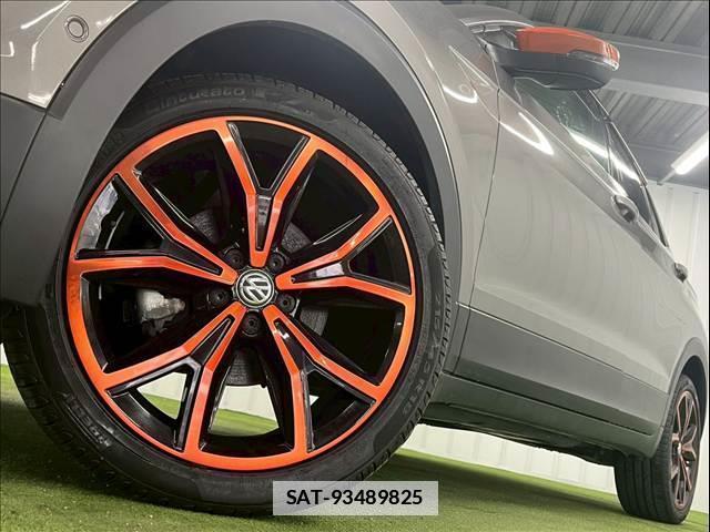 VolksWagen T-CROSS 2020-05 7963120-18