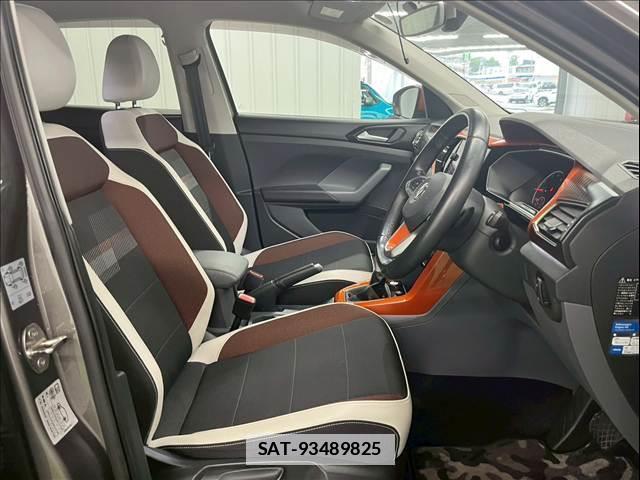 VolksWagen T-CROSS 2020-05 7963120-6