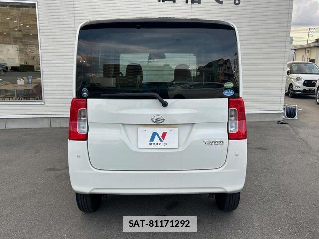 Daihatsu TANTO 2015-10 7959703-14
