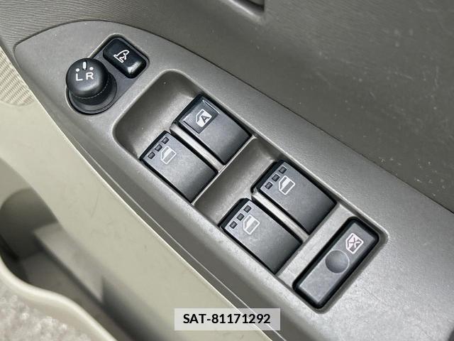 Daihatsu TANTO 2015-10 7959703-6