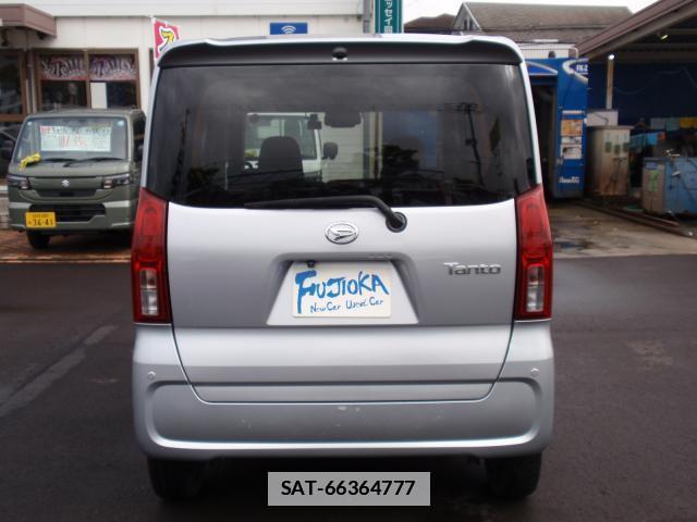 Daihatsu TANTO 2021-11 7959902-17