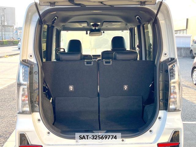 Daihatsu TANTO 2020-12 7960198-10