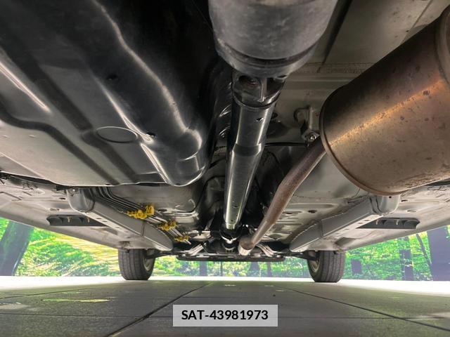 Daihatsu TANTO 2015-12 7960775-17