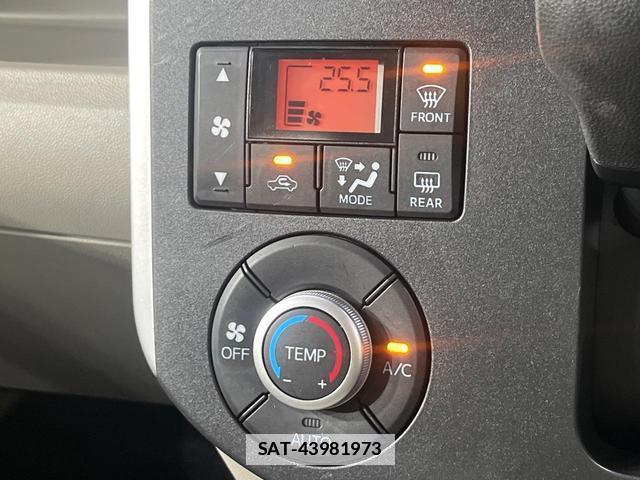 Daihatsu TANTO 2015-12 7960775-5