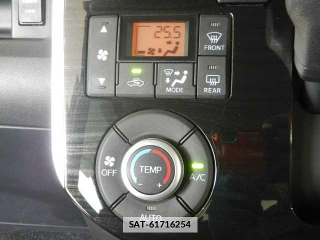 Daihatsu TANTO 2019-05 7962100-8