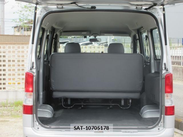 Toyota TOWNACE VAN 2012-03 7961210-17