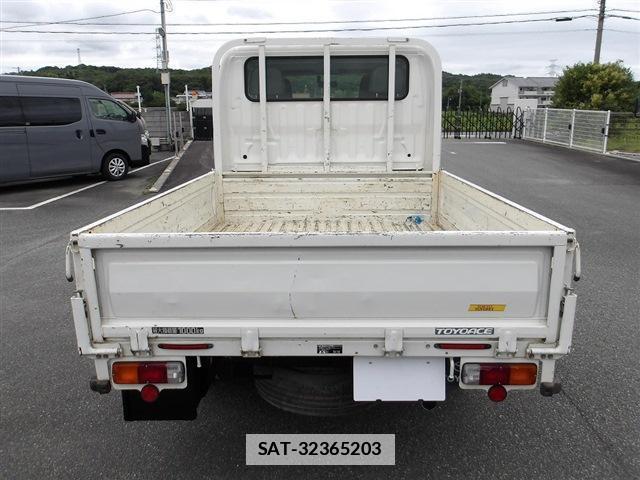 Toyota TOYOACE 2018-05 7959611-13