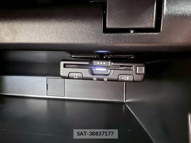 Mitsubishi TRITON 2024-08 7959564-11