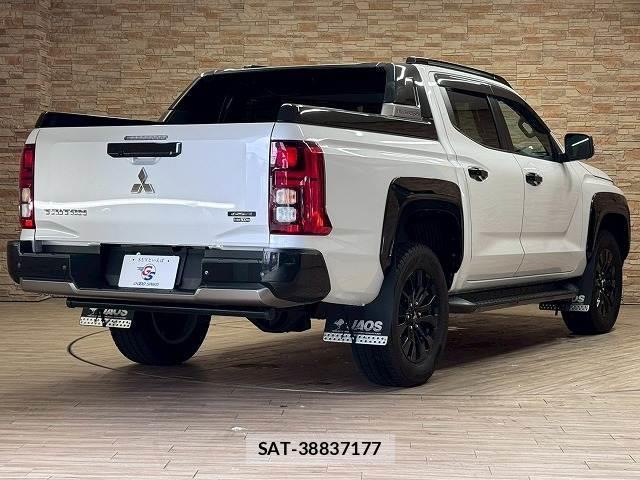 Mitsubishi TRITON 2024-08 7959564-15