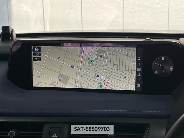 Lexus UX 2019-11 7959987-12