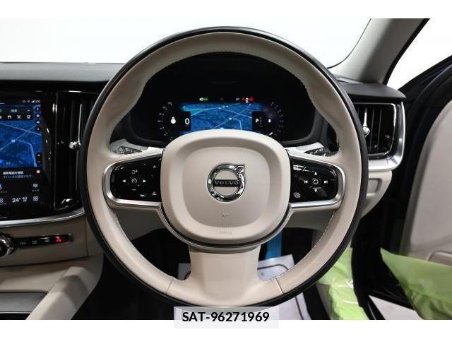 Volvo V60 2023-07 7961232-3