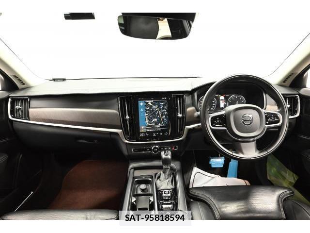Volvo V90 2019-02 7961233-2