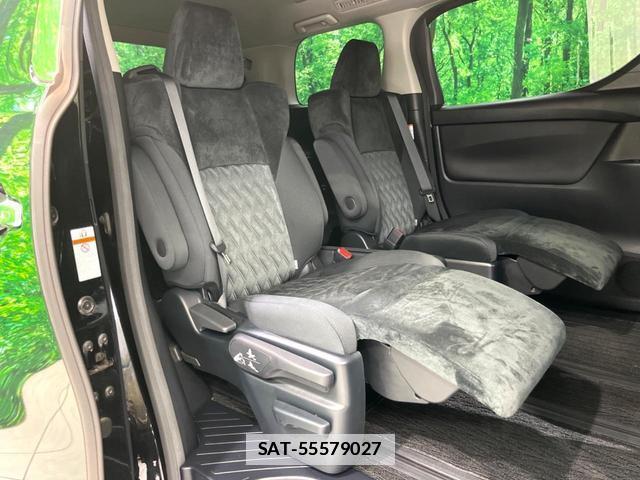 Toyota VELLFIRE 2019-08 7959672-10