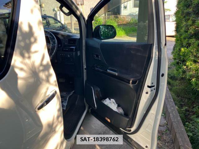 Toyota VELLFIRE 2011-03 7959840-3