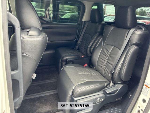 Toyota VELLFIRE 2016-02 7960985-7