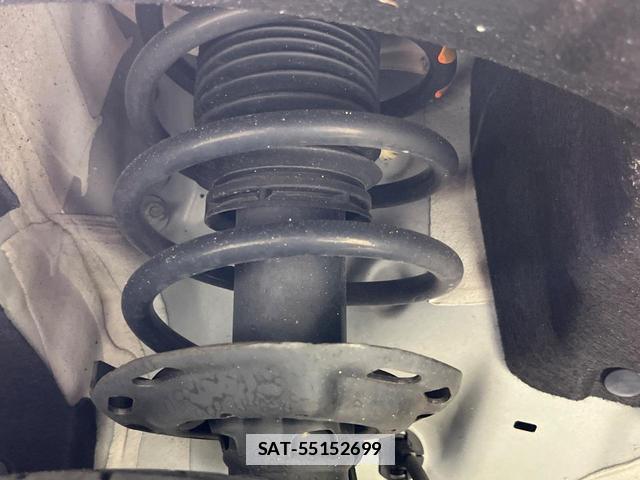 Honda VEZEL 2017-04 7959354-19