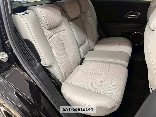Honda VEZEL 2018-07 7959558-5