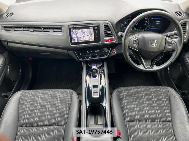 Honda VEZEL 2015-03 7959705-1