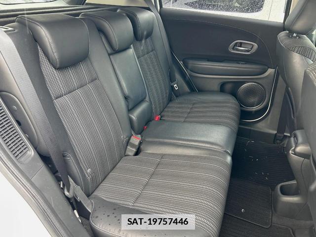 Honda VEZEL 2015-03 7959705-8